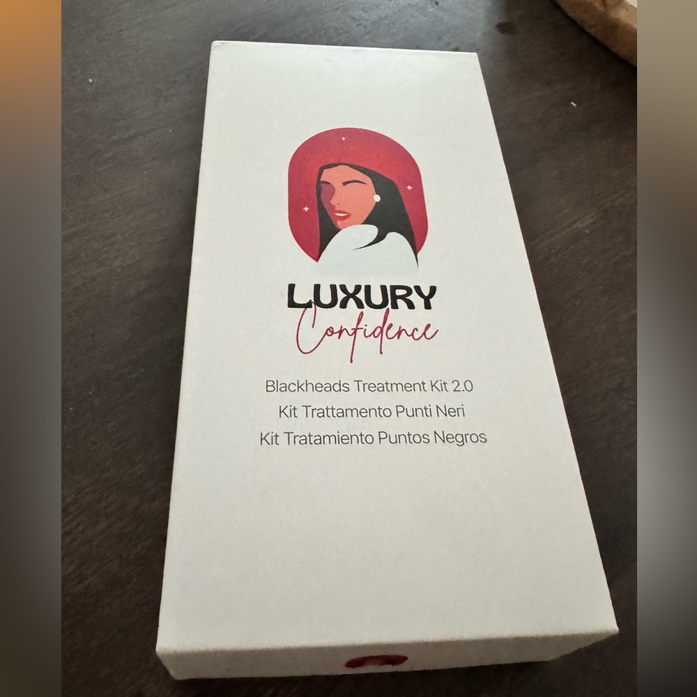 Hair Treatment Kit - White
